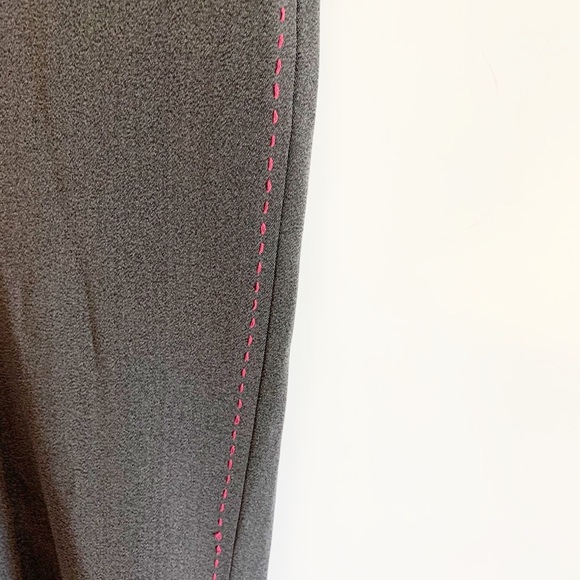 Via Lucci Pants! Pink threading on side! 38 - Picture 4 of 6